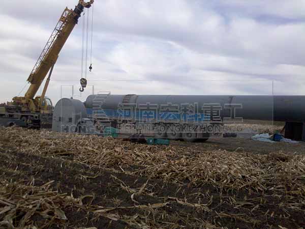 黑龍江呼蘭縣頁巖陶?；剞D(zhuǎn)窯生產(chǎn)線安裝現(xiàn)場